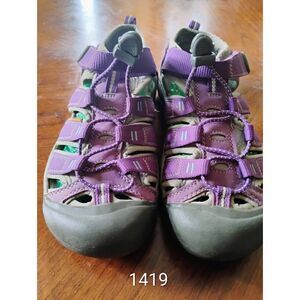 Keen Footwear Sandal Shoes Size: Women's 5 (1419)